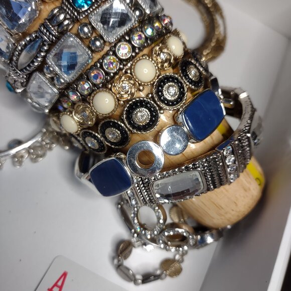 Lot Of 14 Stretch Bracelets - Picture 4 of 6